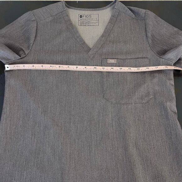 FIGS Catarina One Pocket Scrub Top Gray Size Small - Picture 5 of 9